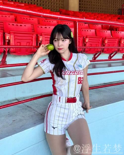 台湾联赛邀韩媛拉拉队美女,连女性观众都心动想去现场观看 台湾联赛邀韩媛拉拉队美女,连女性观众都心动想去现场观看